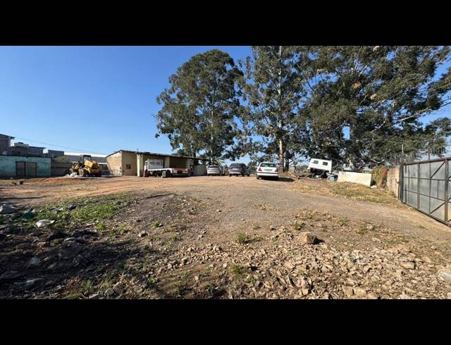1,780M² BUSINESS FOR SALE IN MERRIVALE
